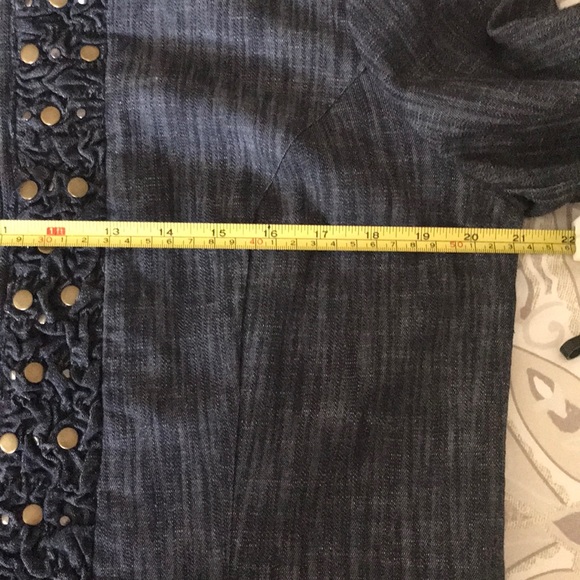 JM Collection Detailed Jean Jacket - Picture 6 of 7